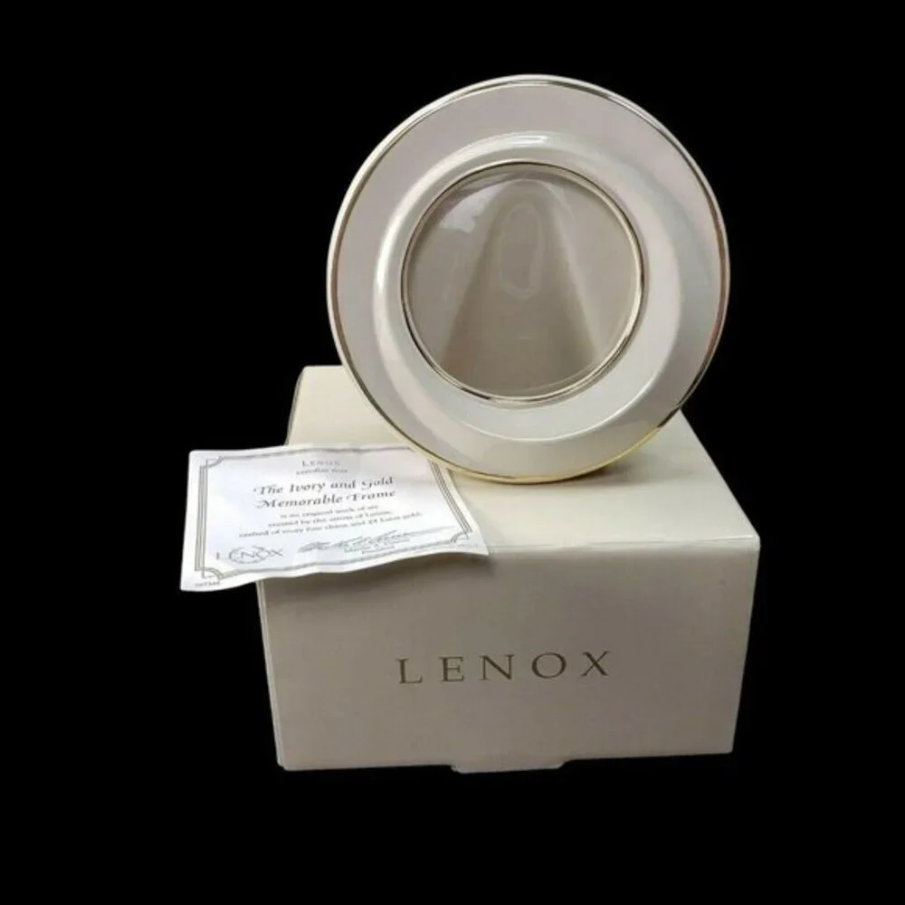 Lenox Cream Round Photo‎ Frame Memorable China 24K Gold Trim Gift Box New